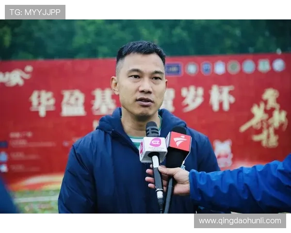 问鼎足球官网详细赛事直播与评论解说让你身临其境感受足球比赛的激情与激烈